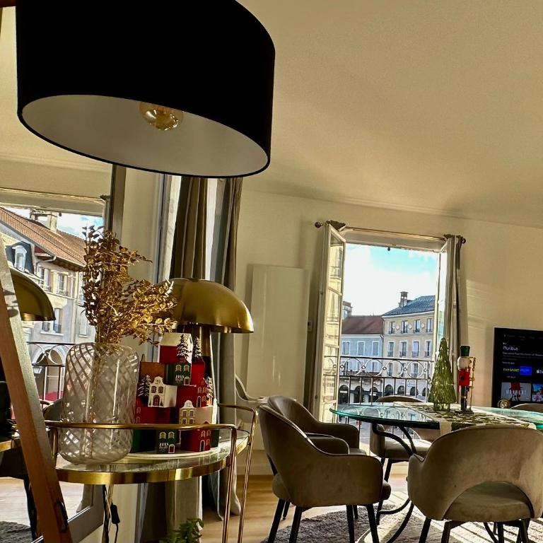 Apt Place de Toscane - 4min Disneyland-PARIS - Appartement 3 Chambres - 55