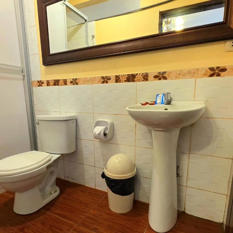 Hospedaje plaza inn - Superior Double Room - 2