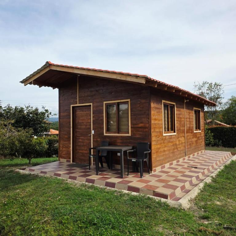 Glamping y Camping El Lago - Family Bungalow - 1