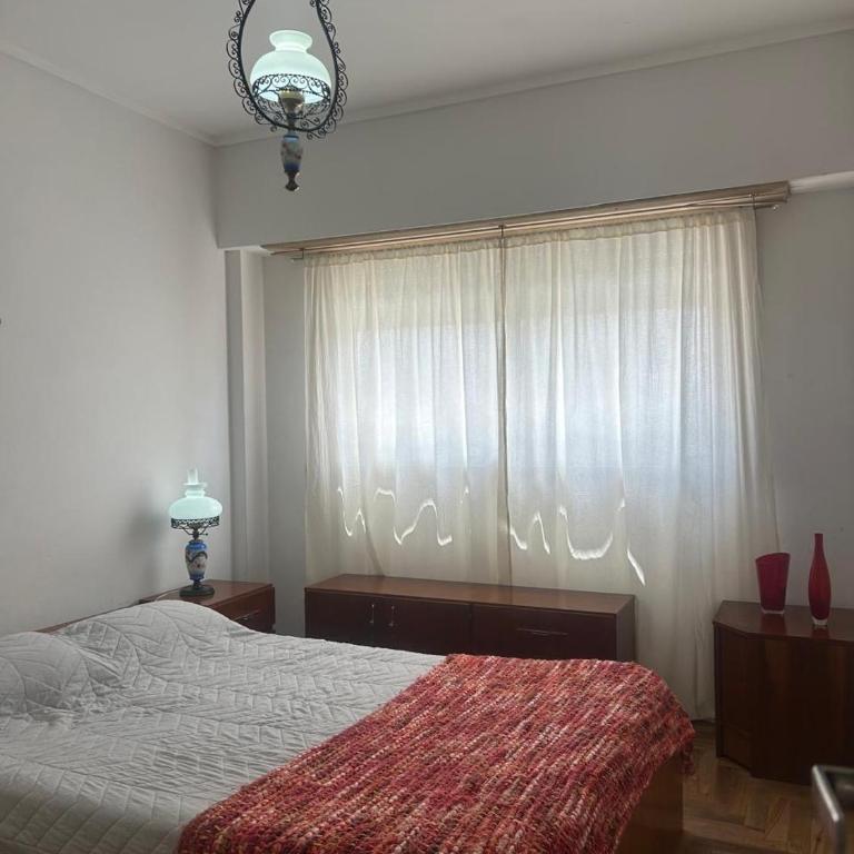 Luminoso depto céntrico para 4 personas 2 amb - Apartamento de 1 dormitorio - 2