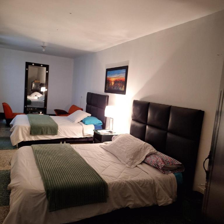 HOTEL GALICIA PLAZA - Habitación Doble - 2 camas - 2