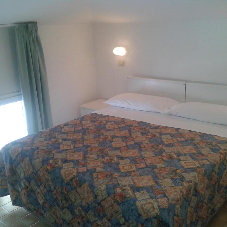Hotel Ridens - Camera Matrimoniale Economy - 1