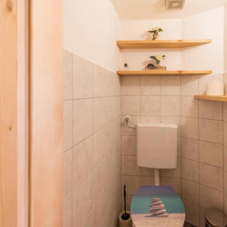 Chalet - Direkt am 5 Sterne Campingplatz Aufenfeld im Zillertal mit Hallenbad und Sauna - Haus mit 2 Schlafzimmern - 17