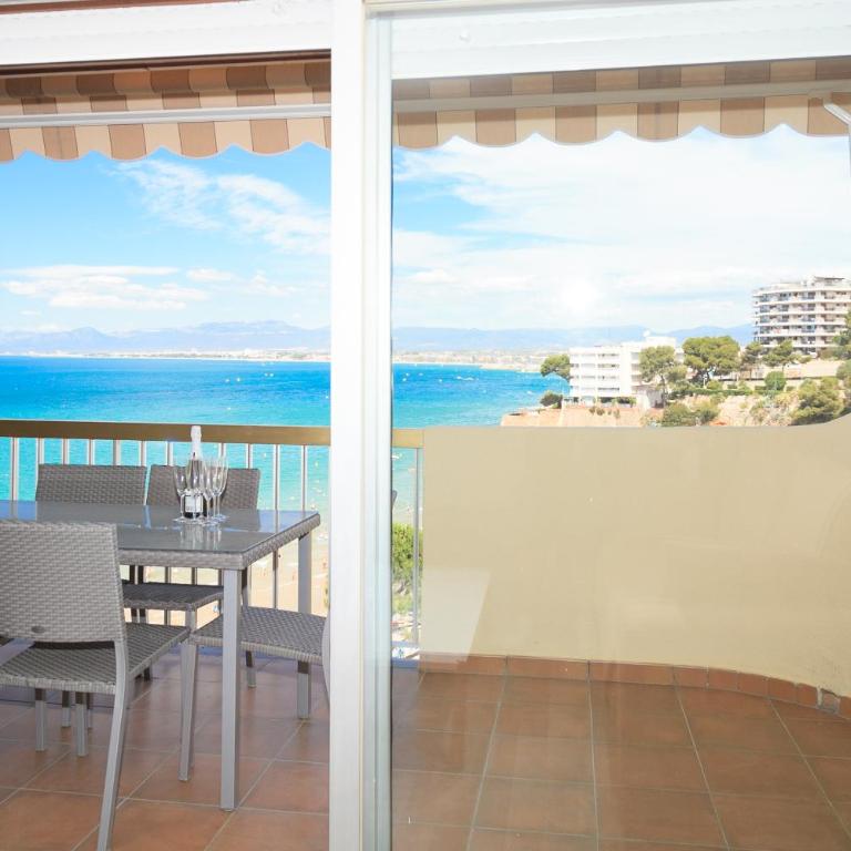 UHC Sorolla Apartments Superior - Two-Bedroom Apartment with Sea View - 2