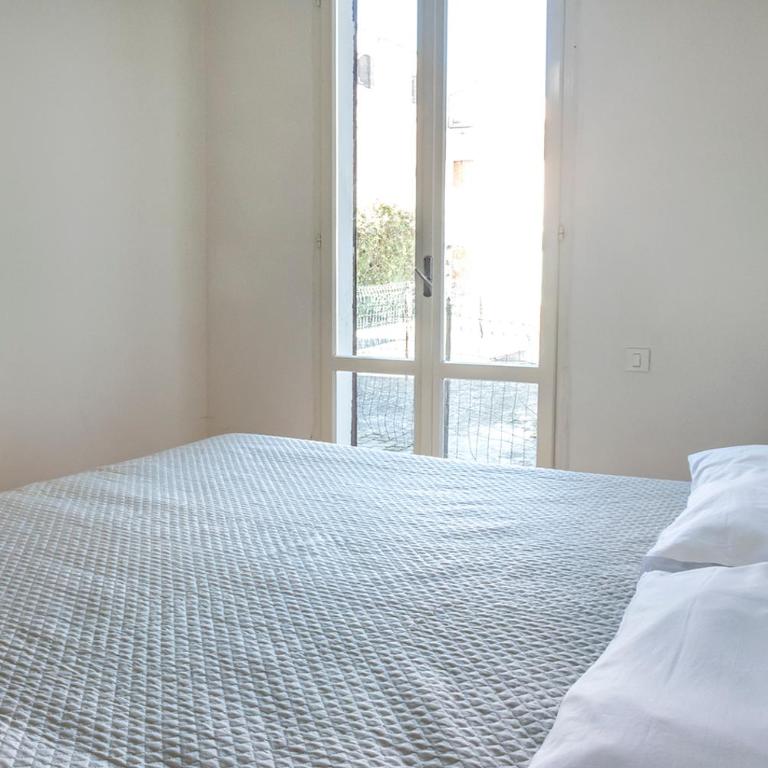 M050 - Trilocale con giardino vicino al mare - Appartamento con 2 Camere da Letto - 13