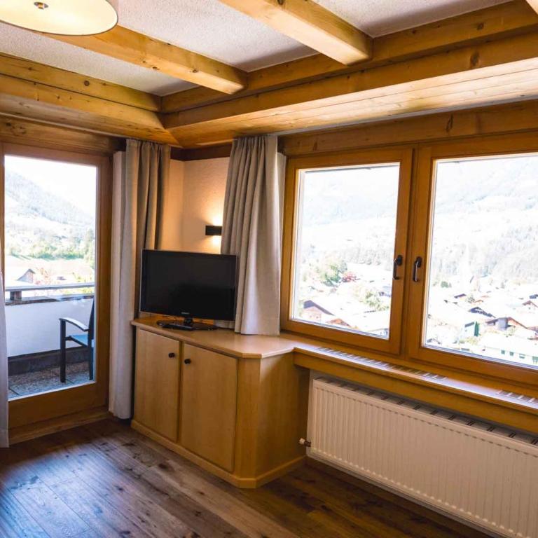 Hotel Bergkranz - Junior Suite mit Balkon - 4