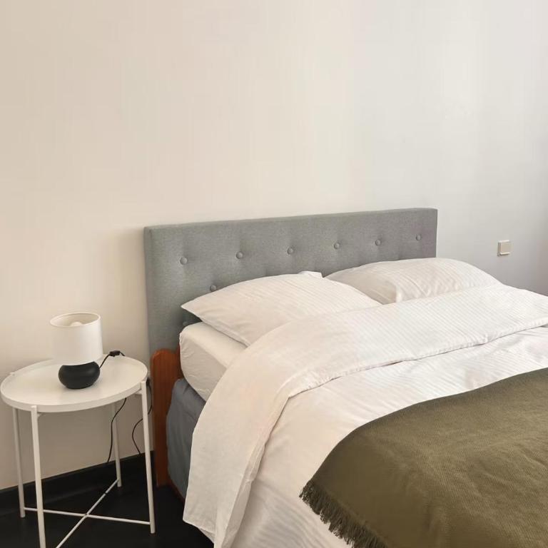Charmant 2 pièces avec balcon Nice Nord - Appartement - Vue sur Ville - 28