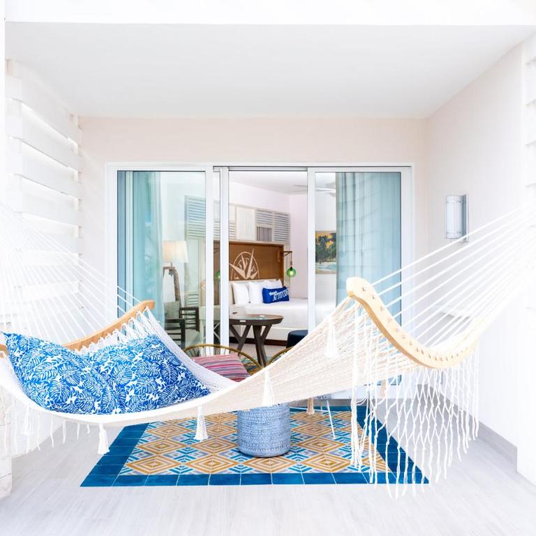Margaritaville Island Reserve Riviera Maya - An Adults Only Karisma All-Inclusive Experience - Island Oasis Suite - 1