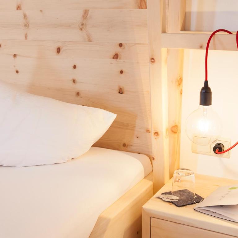 Hotel-Chalet Pennhof - Doppelzimmer mit Balkon - 3