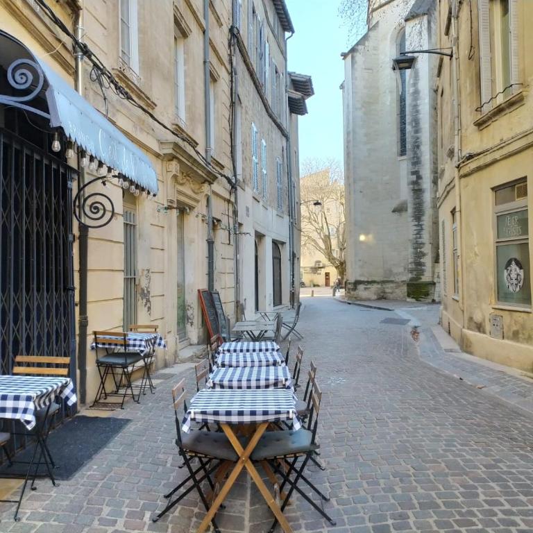 Duplex au calme Place de l'Horloge Clim Wi-Fi - Apartment mit 1 Schlafzimmer - 13