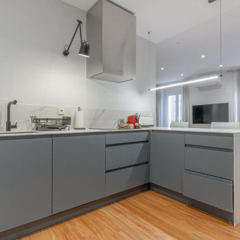 Wide Stylish-1Bedroom 1Bathroom -Las Letras - One-Bedroom Apartment - 13