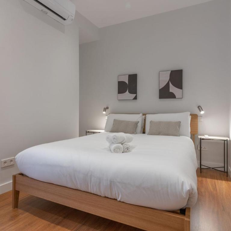 Wide Stylish-1Bedroom 1Bathroom -Las Letras - One-Bedroom Apartment - 18