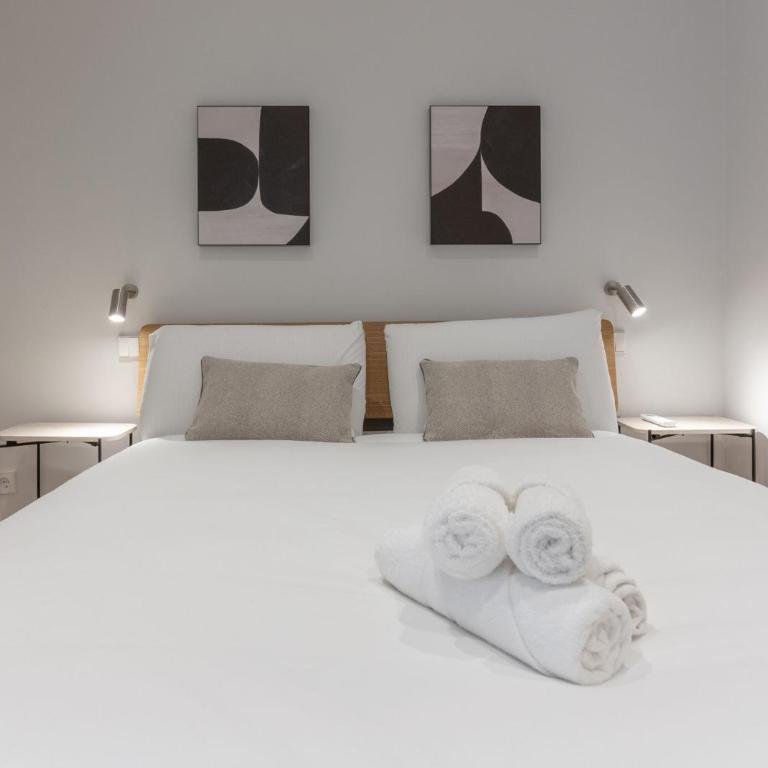 Wide Stylish-1Bedroom 1Bathroom -Las Letras - One-Bedroom Apartment - 19