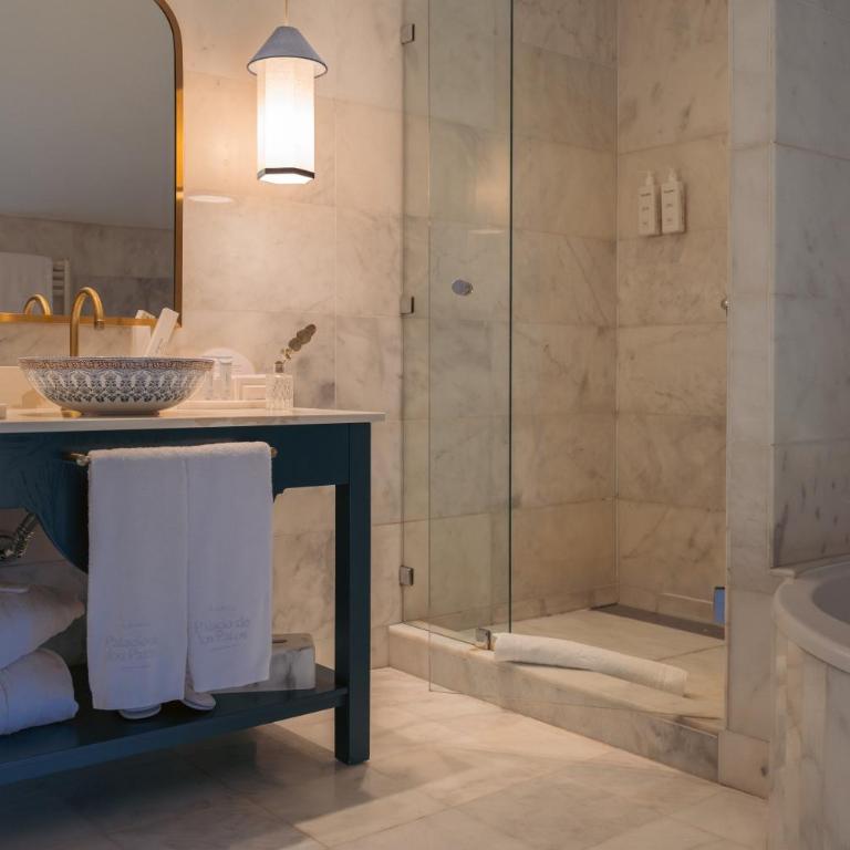Hospes Palacio de los Patos, a Member of Design Hotels - Junior Suite - 7