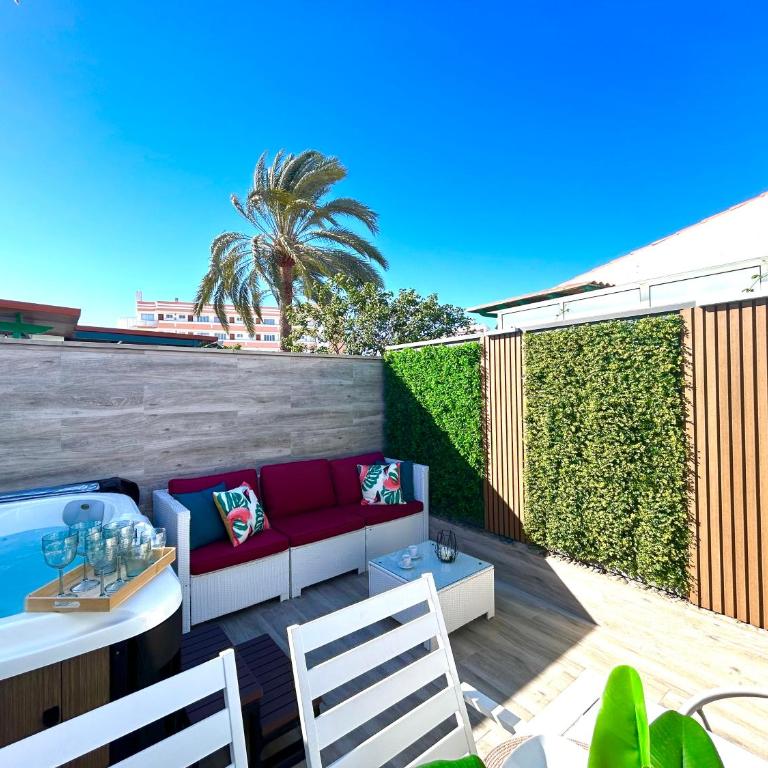 Oasis Beach Home II - Your Private Retreat with Jacuzzi - Casa de 3 dormitorios - 3