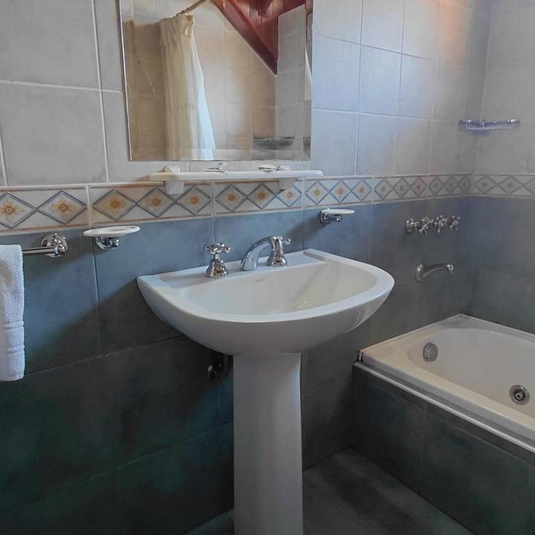 Taiquen Apart Hotel - Apartment with Mountain View - 3