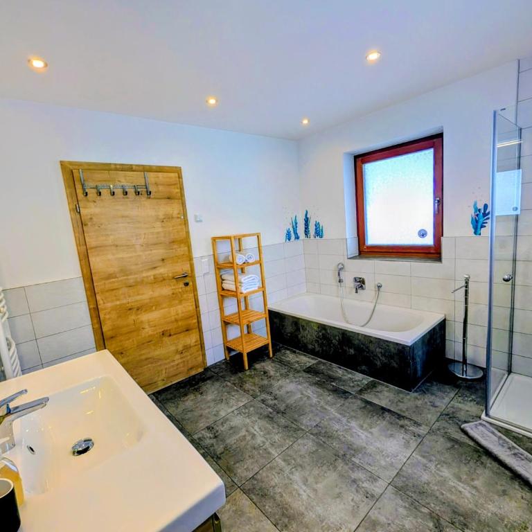 Haus DiRol - Apartment mit 1 Schlafzimmer und Garten - 12