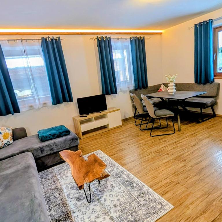 Haus DiRol - Apartment mit 1 Schlafzimmer und Garten - 11