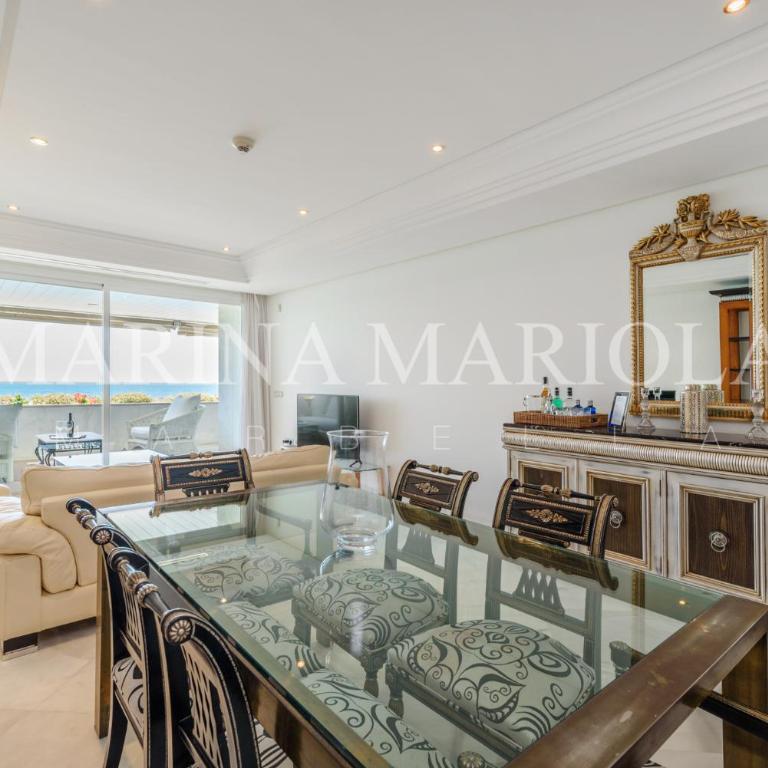 Marina Mariola Marbella - Apartamento de 2 dormitorios con balcón y vistas al mar - 2