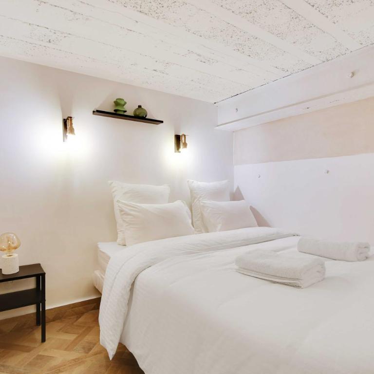 A jewel in the heart of the Marais- 4P 1BDR- Paris - Apartment - 2