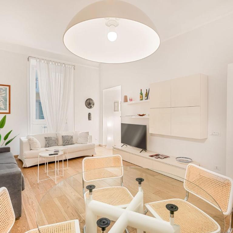 Atto primo zona centrale vicino alla stazione - Two-Bedroom Apartment - 1