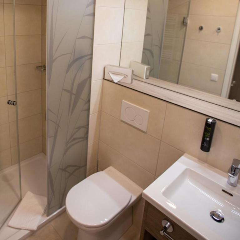 Stadtoase Kolping Hotel Linz - Doppel- oder Zweibettzimmer - 4