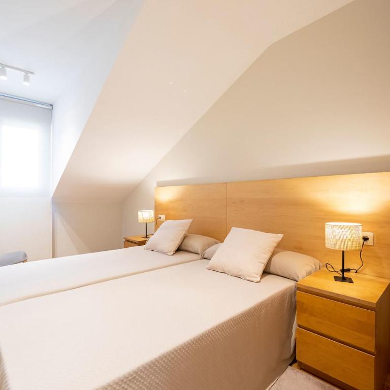 Apto Llanes con Terraza y Jardín - Luz de Poniente - Two-Bedroom Apartment - 24