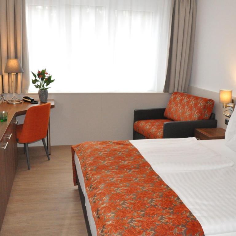 Stadtoase Kolping Hotel Linz - Doppelzimmer - 4
