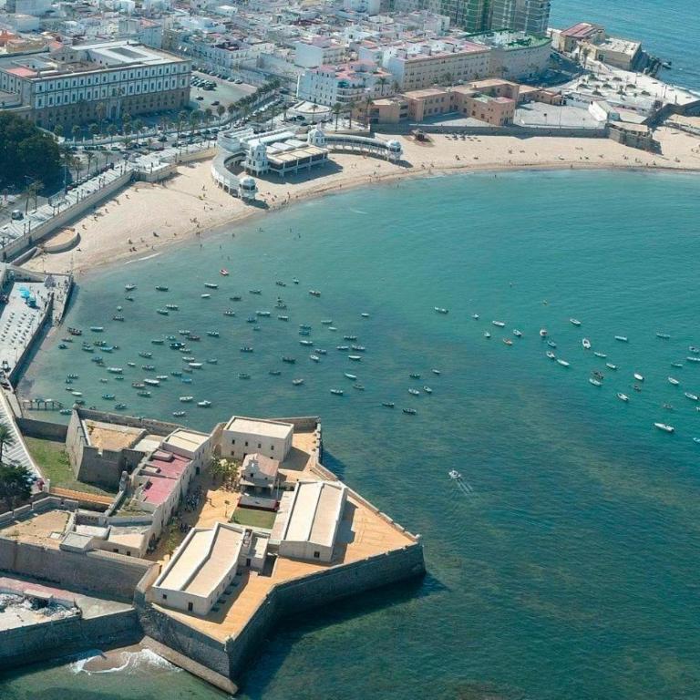 La Joya de la Caleta. A 60 mts playa. - Apartamento - 24