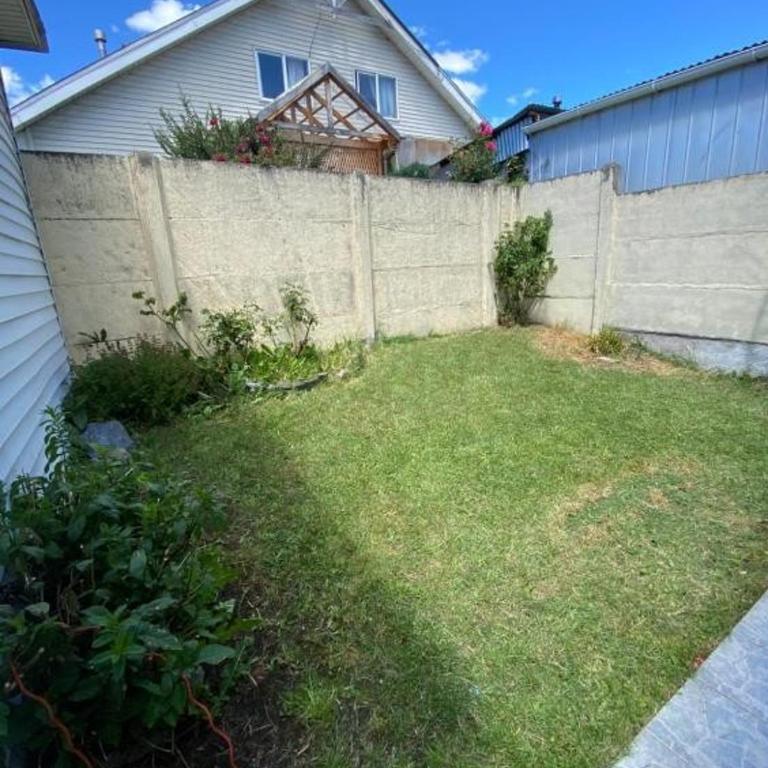 Cómoda casa para familias y/o amigos - Three-Bedroom House - 12