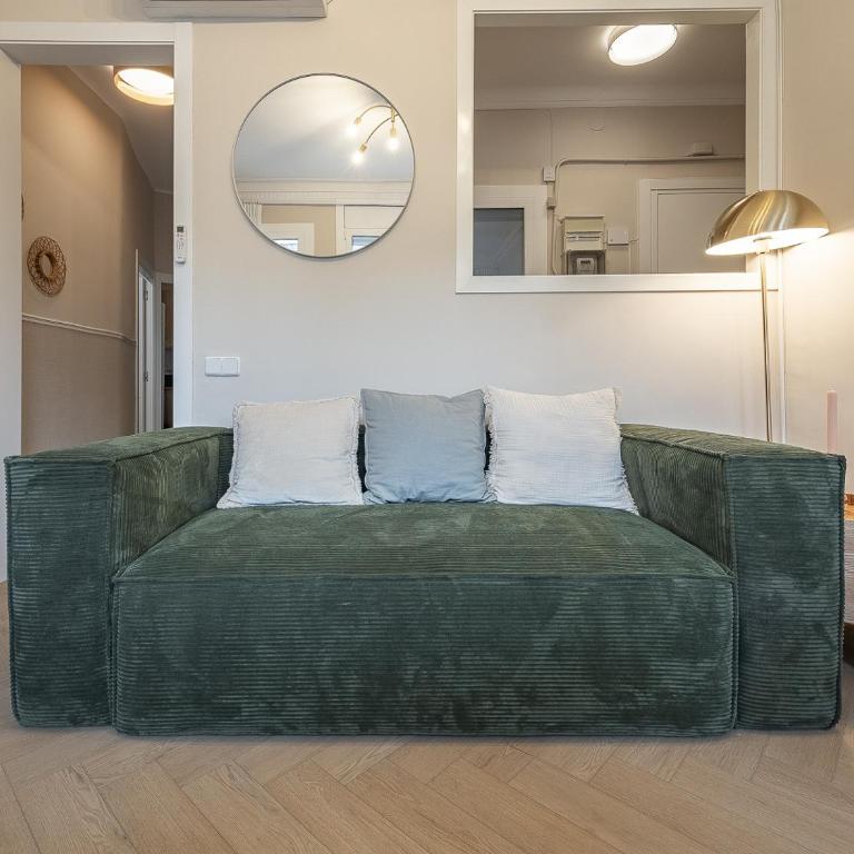 Sagrada Familia's View 3B1 5Bath - Three-Bedroom Apartment - 5