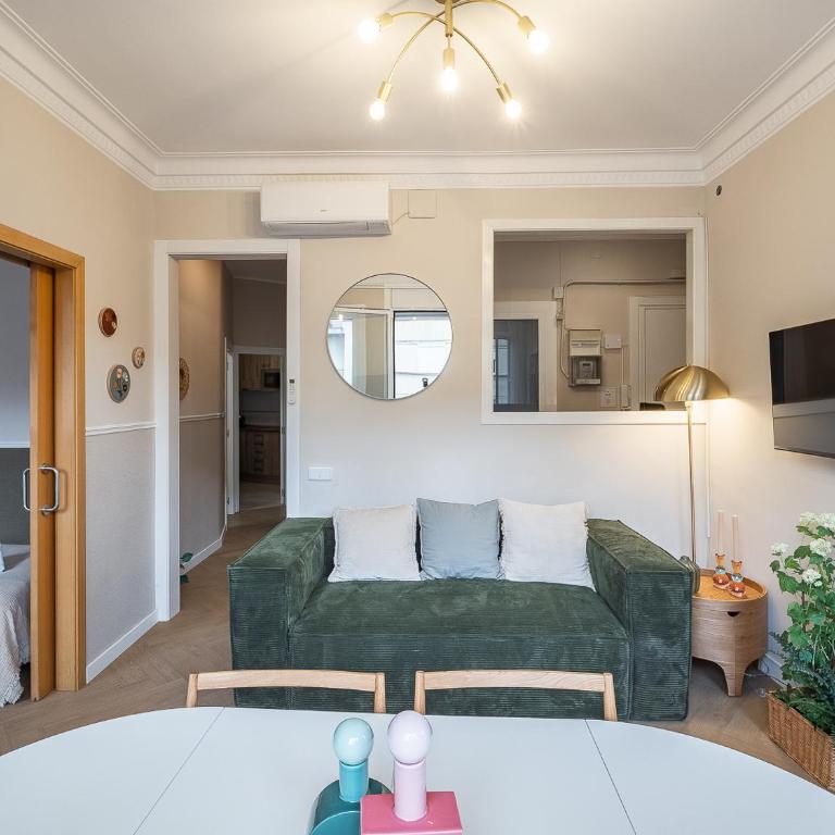 Sagrada Familia's View 3B1 5Bath - Three-Bedroom Apartment - 4