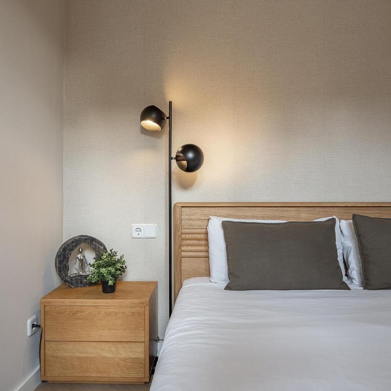 Sagrada Familia's View 3B1 5Bath - Three-Bedroom Apartment - 19