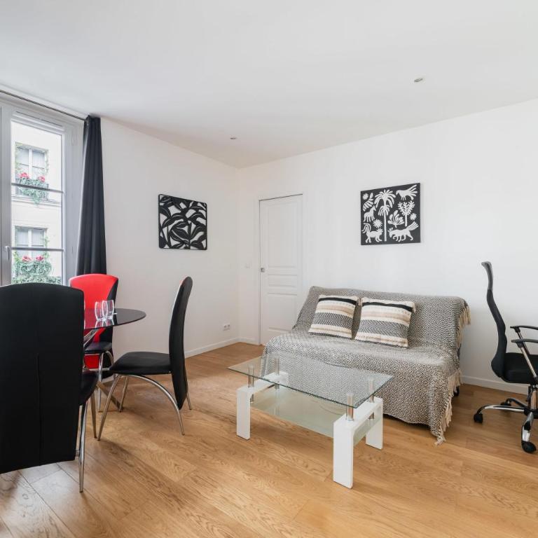 2 pieces renovee a neuf Paris 5 - 4P - Appartement - 3