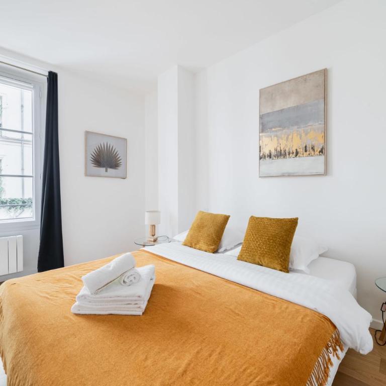 2 pieces renovee a neuf Paris 5 - 4P - Appartement - 14
