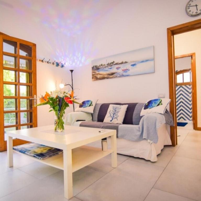 Villa Maspalomas Gran Canaria - Three-Bedroom Villa - 8