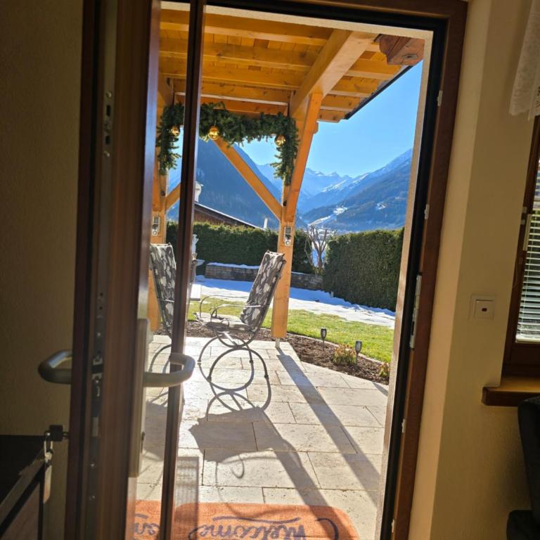 Landhaus Knoflach - Apartment mit 2 Schlafzimmern und Terrasse - 8