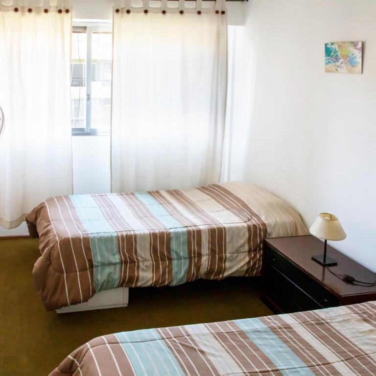 Muy amplio y cómodo - Excelente ubicación - Apartamento de 3 dormitorios - 19