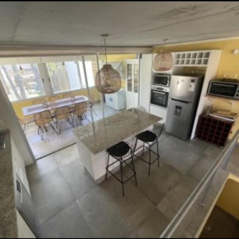 Imponente casa con piscina en corazón de Montoya - Casa de 5 dormitorios - 40