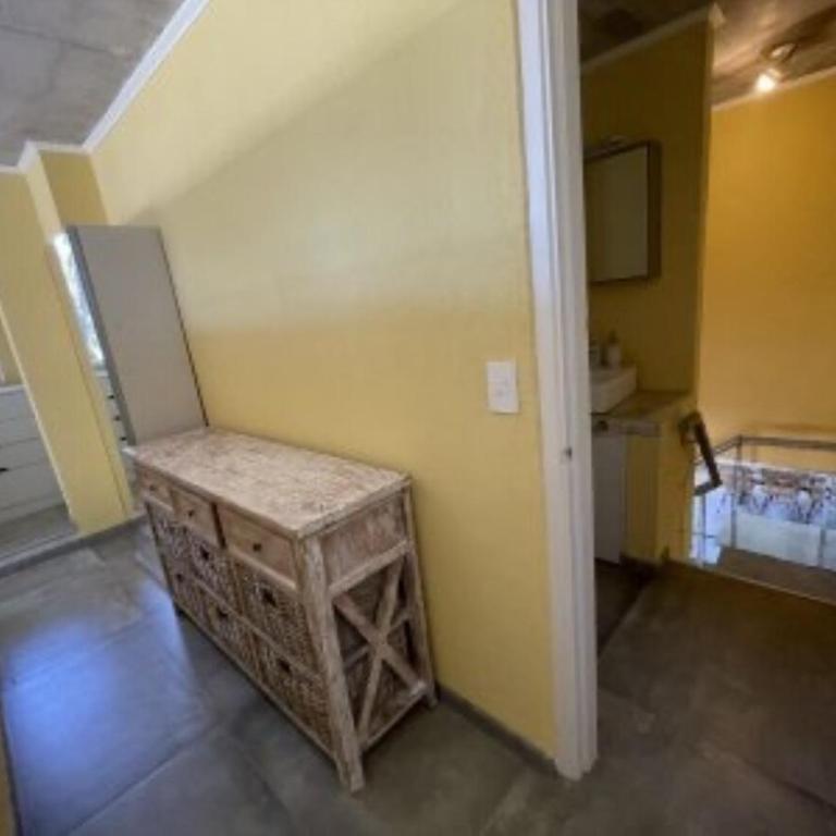 Imponente casa con piscina en corazón de Montoya - Casa de 5 dormitorios - 34