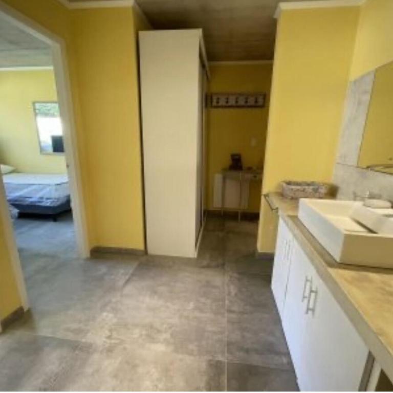Imponente casa con piscina en corazón de Montoya - Casa de 5 dormitorios - 21