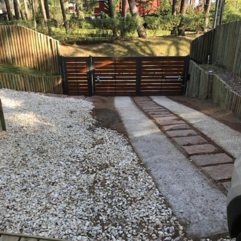 Imponente casa con piscina en corazón de Montoya - Casa de 5 dormitorios - 3