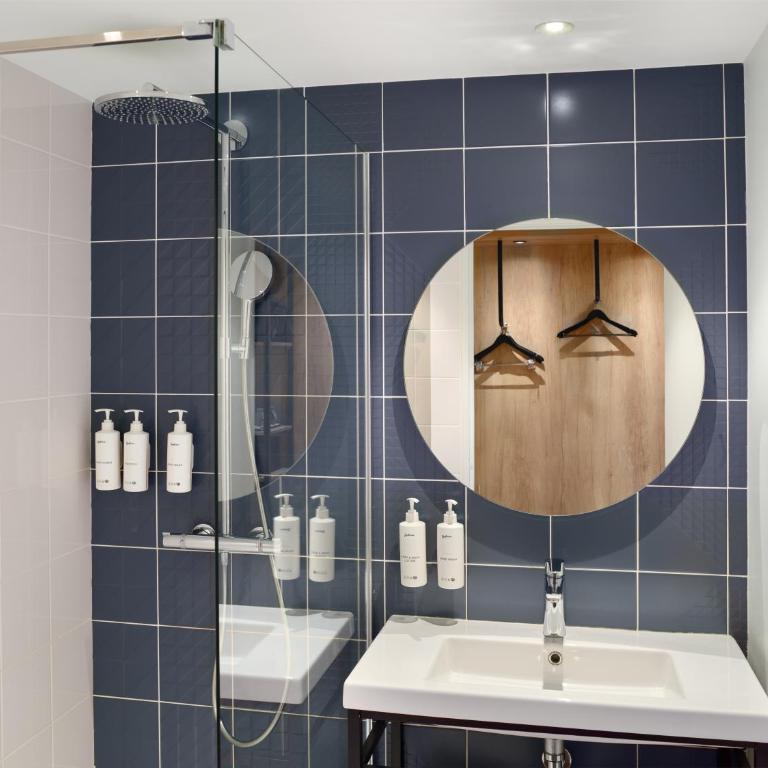 Radisson Hôtel Bordeaux Saint-Jean - Chambre Standard - 7