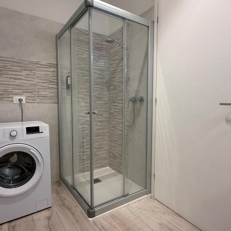 Adelune - spazioso appartamento vicino Arena - 2 camere e 6 posti letto - Appartamento con 2 Camere da Letto - 15