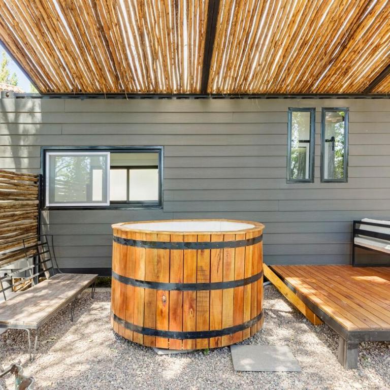 Tiny House Las Compuertas - Two-Bedroom House - 2