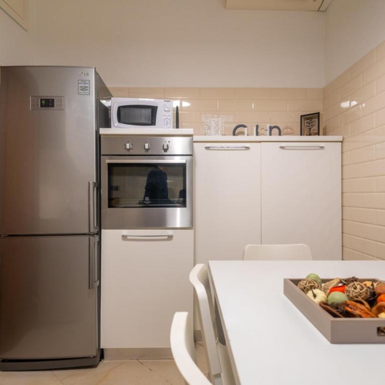 Flower Fields Home - Appartamento Campo dei Fiori - Appartamento con 3 Camere da Letto - 38