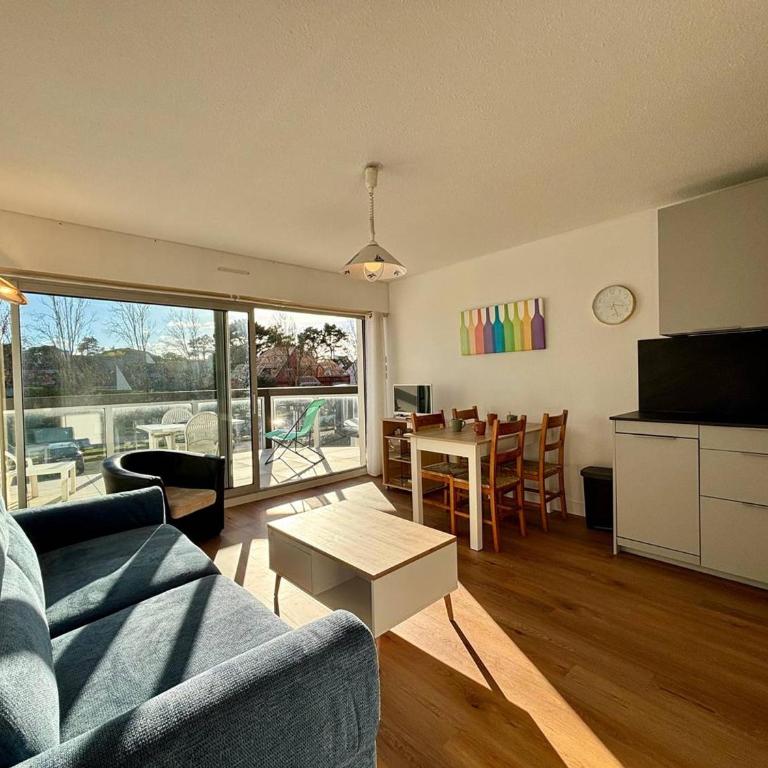 Carnac : Appartement 3 pièces avec Balcon pour 4 pers, animaux admis, parking - FR-1-377-14 - Appartement (4 Adultes) - 12
