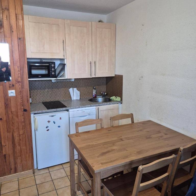 studio 4 couchages, pied des pistes - Appartement 1 Chambre - 7