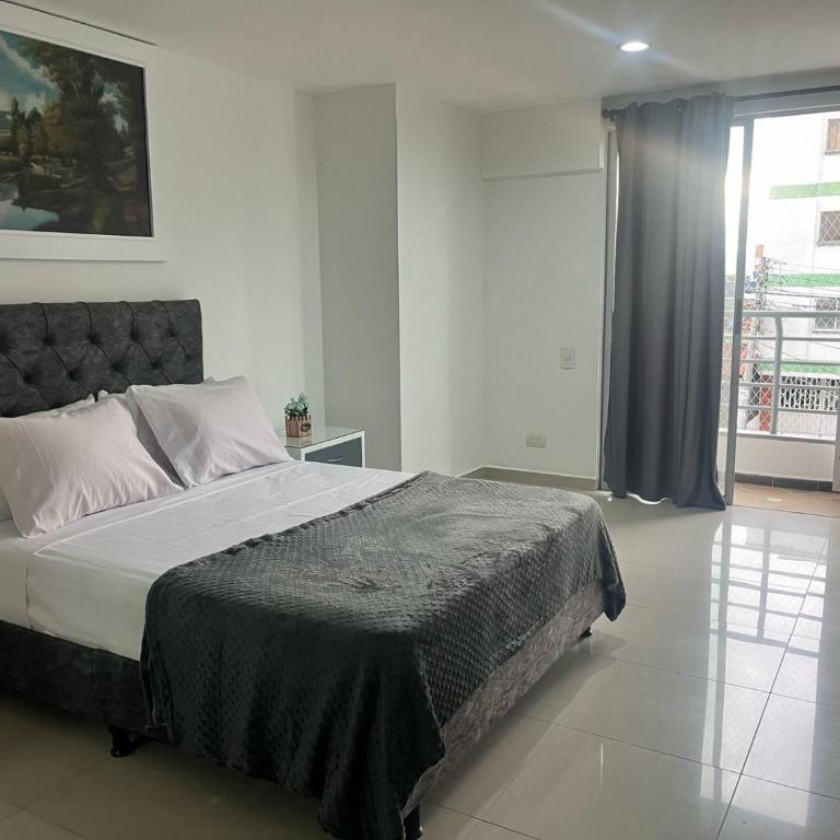 apartaestudio amoblado cerca a la uis alquiler renta house - One-Bedroom Apartment - 1