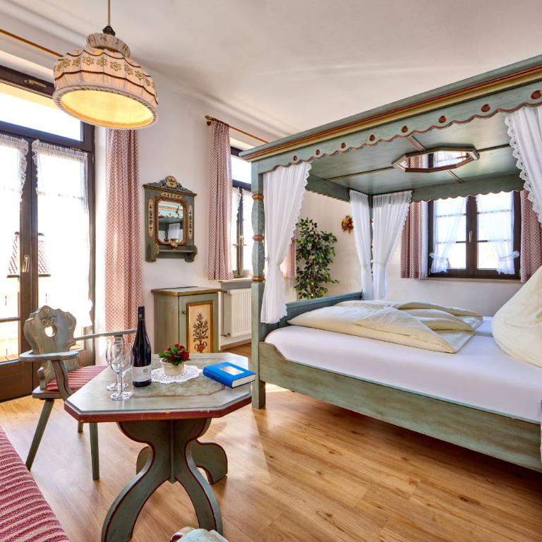 Hotel Drei Mohren - Doppelzimmer - 8